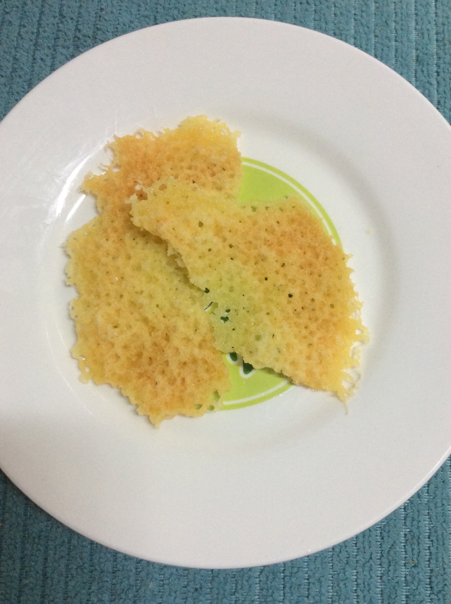 レンジで作る♪チーズせんべい