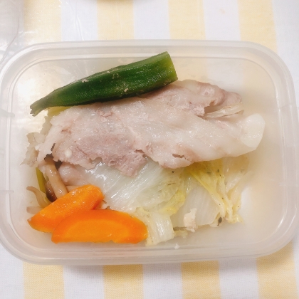 キャベツと豚肉ぽん酢がけ