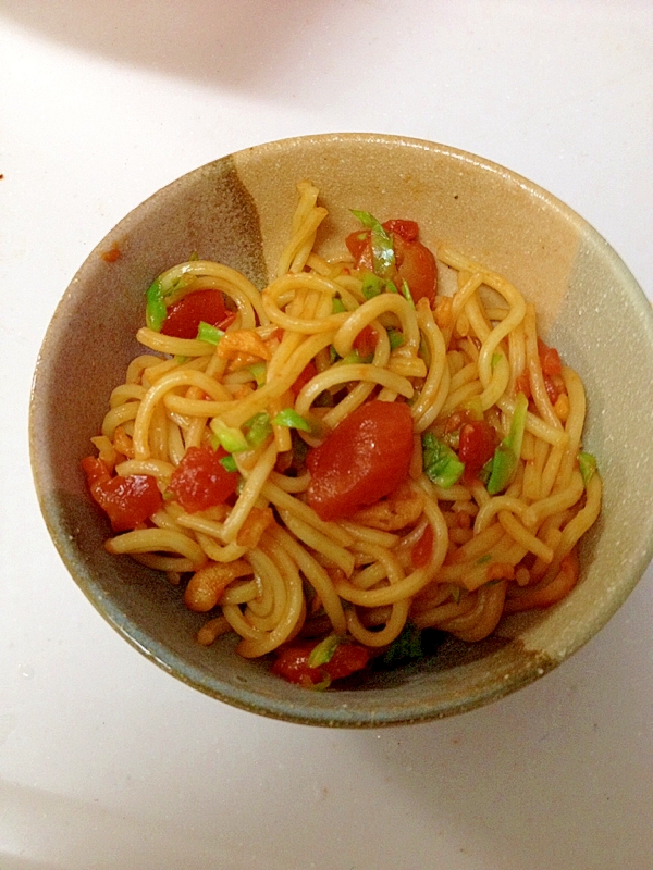 トマト焼きそば