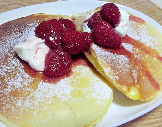 苺コンポートとマスカルポーネを乗せたパンケーキ レシピ 作り方 By デラみーやん 楽天レシピ 苺コンポートとマスカルポーネを乗せたパンケーキ レシピ 作り方 By デラみーやん 楽天レシピ