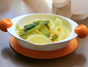 りんごと小松菜の煮物(離乳食)