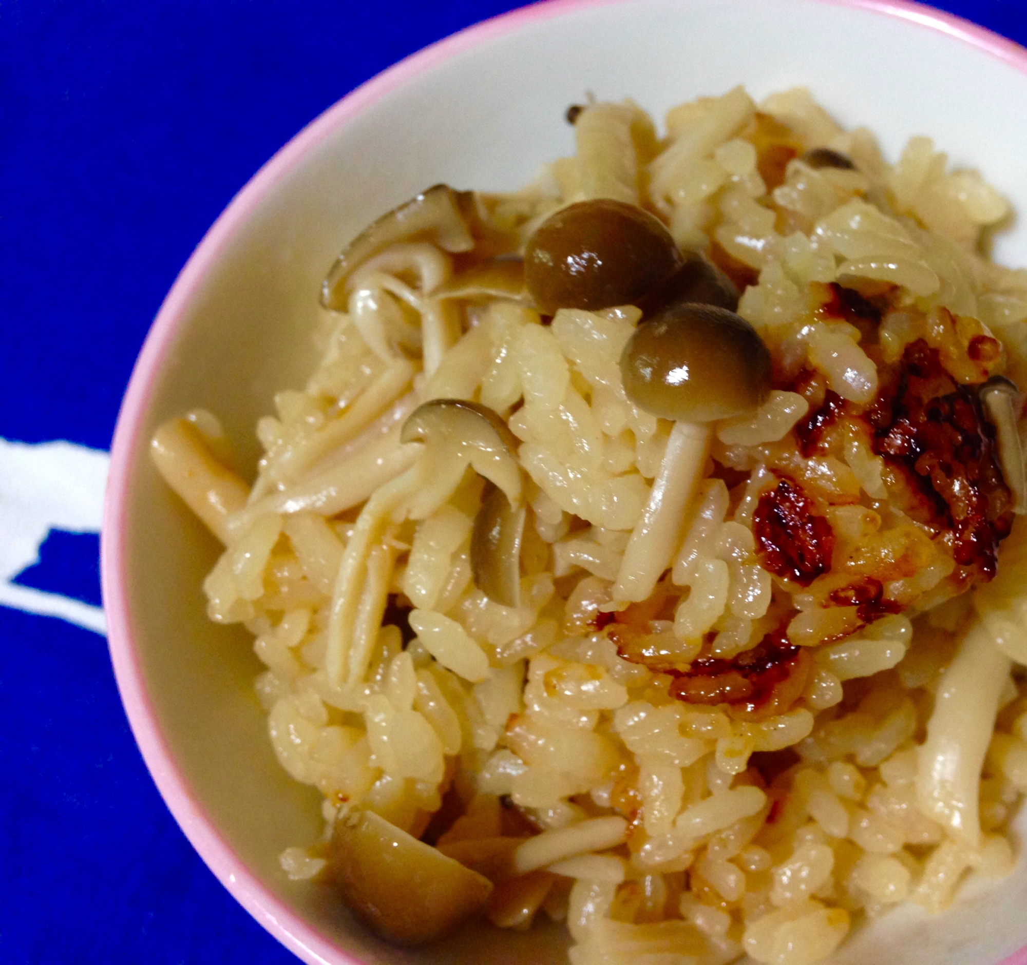 一手間で2倍美味しい!!しめじだけの炊き込み御飯★