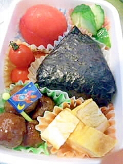 幼稚園のお弁当 爆弾おにぎり弁当 レシピ 作り方 By Toytoy Saori05 楽天レシピ