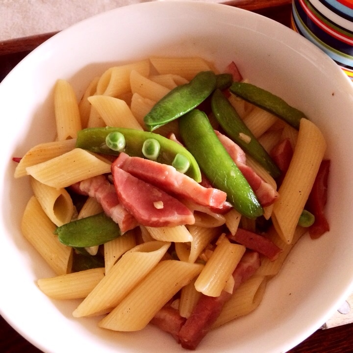 パスタアラビアータ（スパイシーペンネパスタ）のレシピ