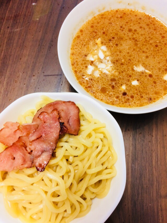 焦がし味噌味のつけ麺