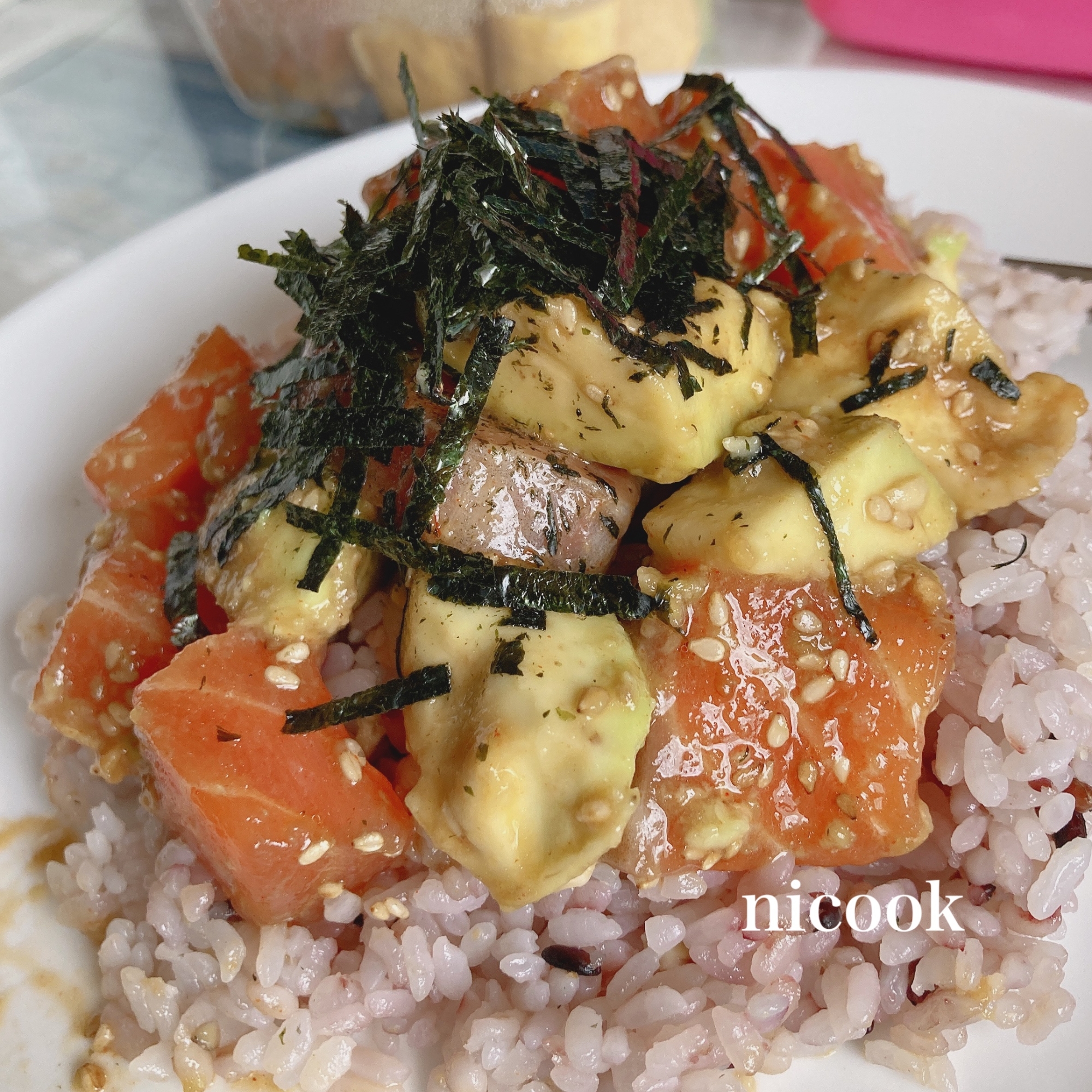 絶対美味しい！サーモン丼