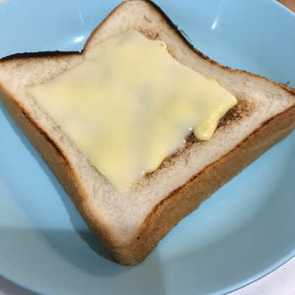 マヨネーズを少量にしすぎましたが、美味しかったです！次回はもっとこんがり焼きたいと思います^ - ^