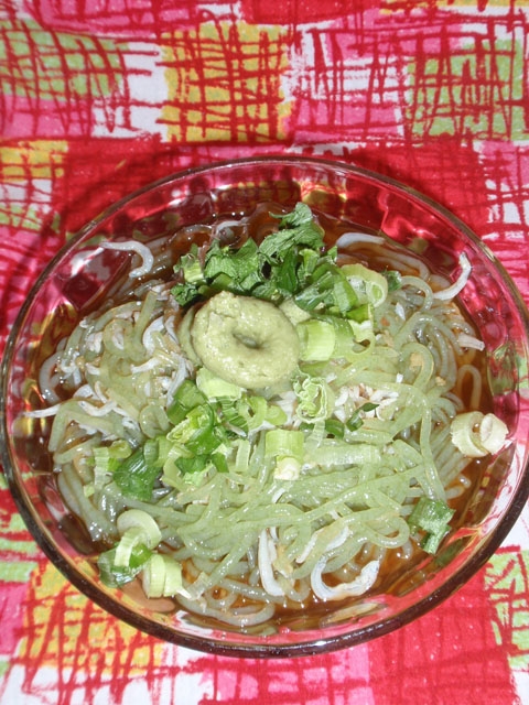 こんにゃく素麺と竹輪の和風サラダ レシピ 作り方 By 黒右衛門 楽天レシピ