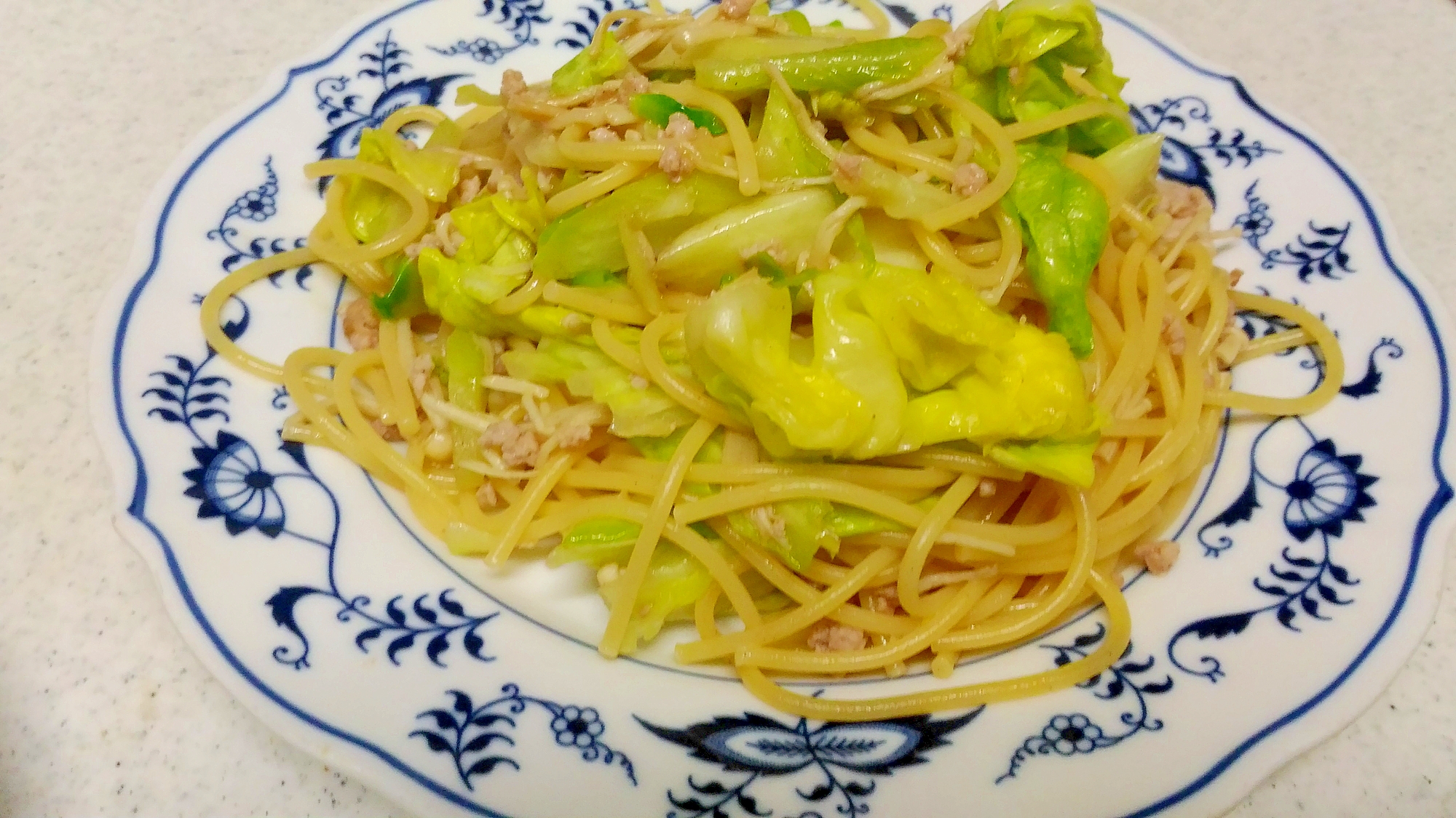 春キャベツとエノキの和風パスタ