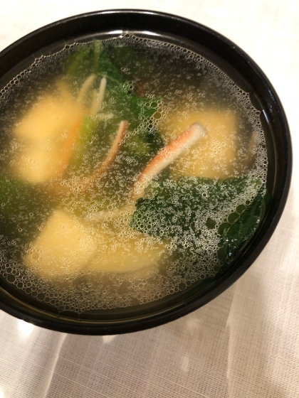 あったまる～♪小松菜・豆腐・カニカマの中華スープ