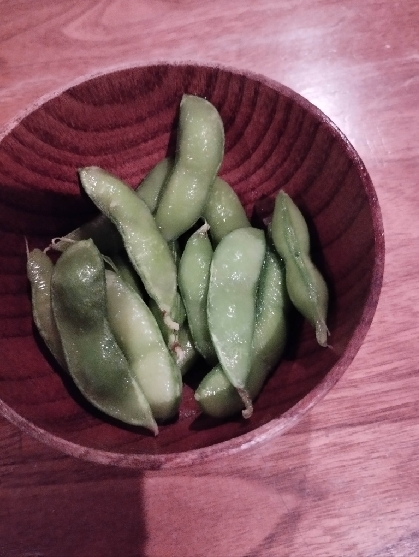 大葉風味の茹で枝豆