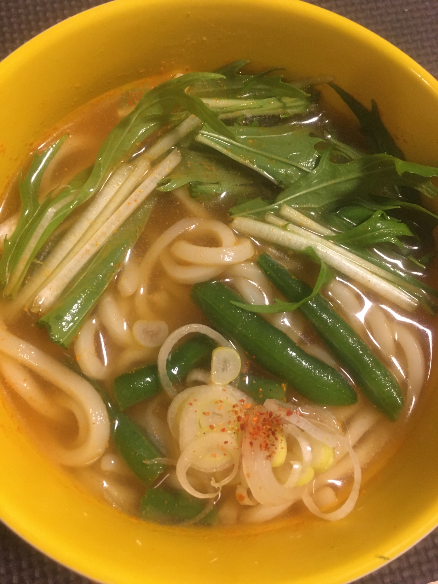 水菜といんげんのカレーうどん