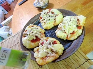 フライパン焼き塩麹チキントマトピザ