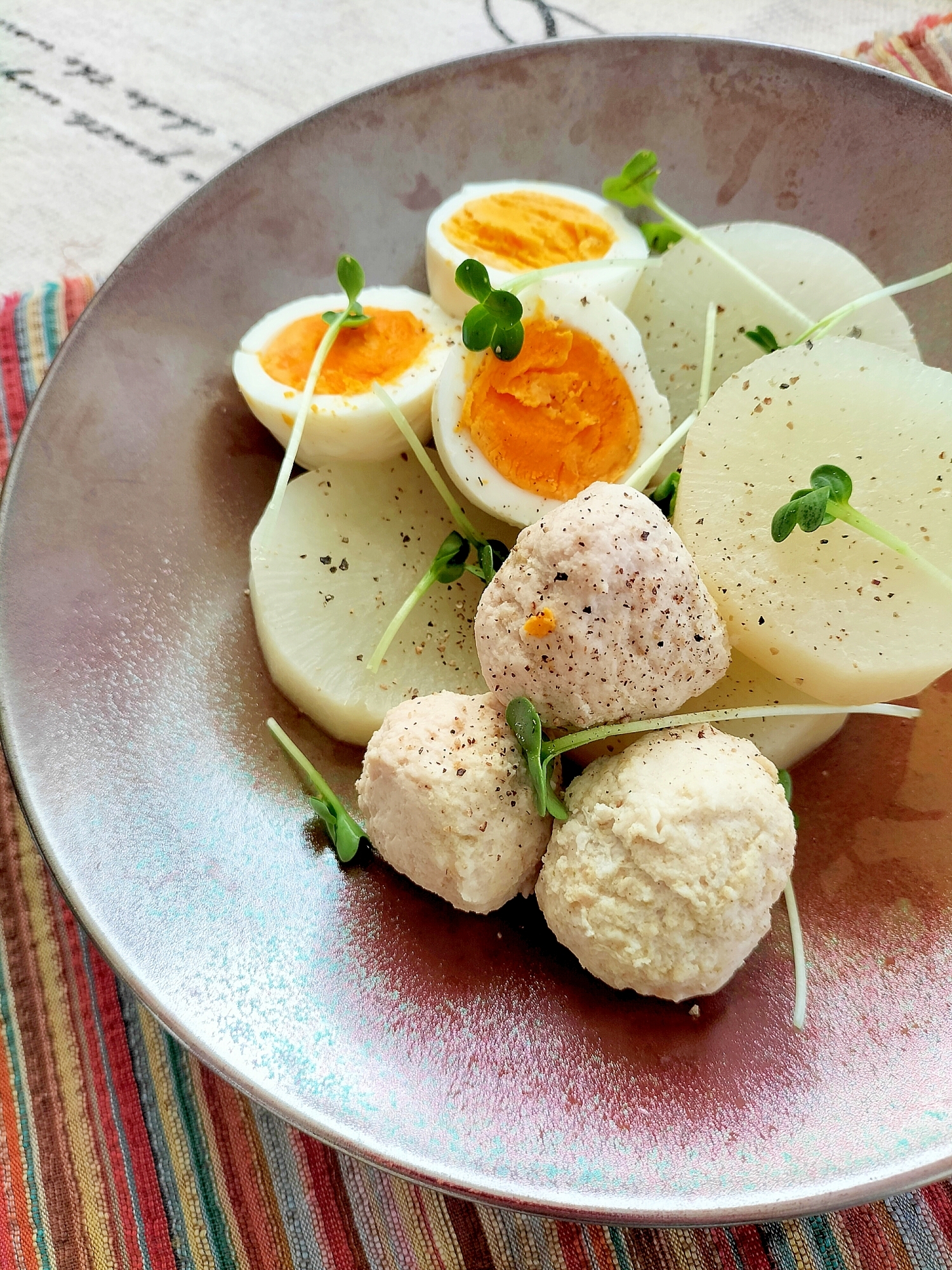 大根とゆで卵の鶏団子煮♩