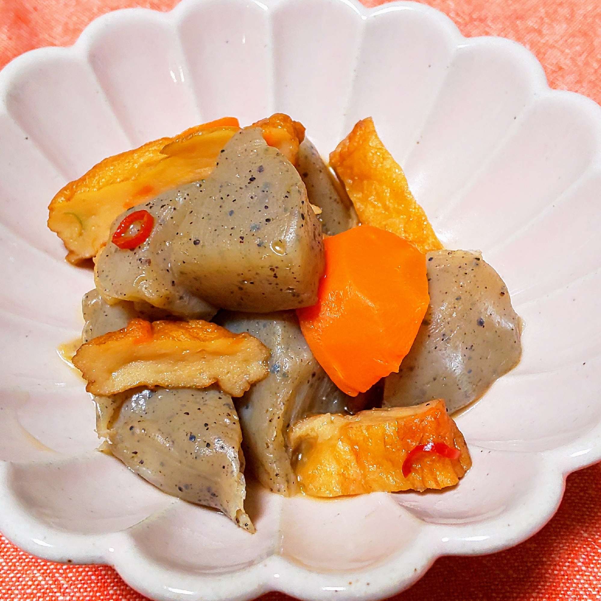 しみしみ!こんにゃくの煮物♪