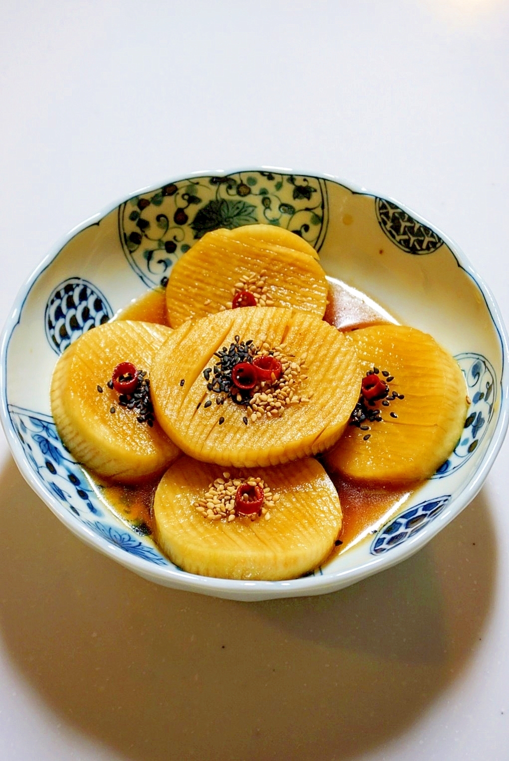 焼酎がグビグビすすむ！蛇腹大根のポン酢漬け