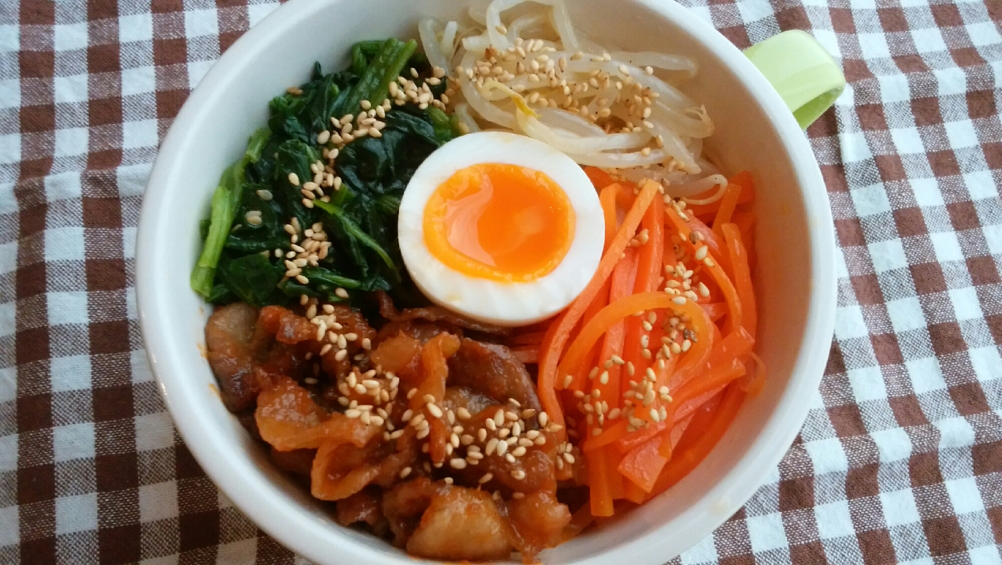 まるべん 野菜たっぷりビビンバ弁当 レシピ 作り方 By 食いしんぼう横丁 楽天レシピ