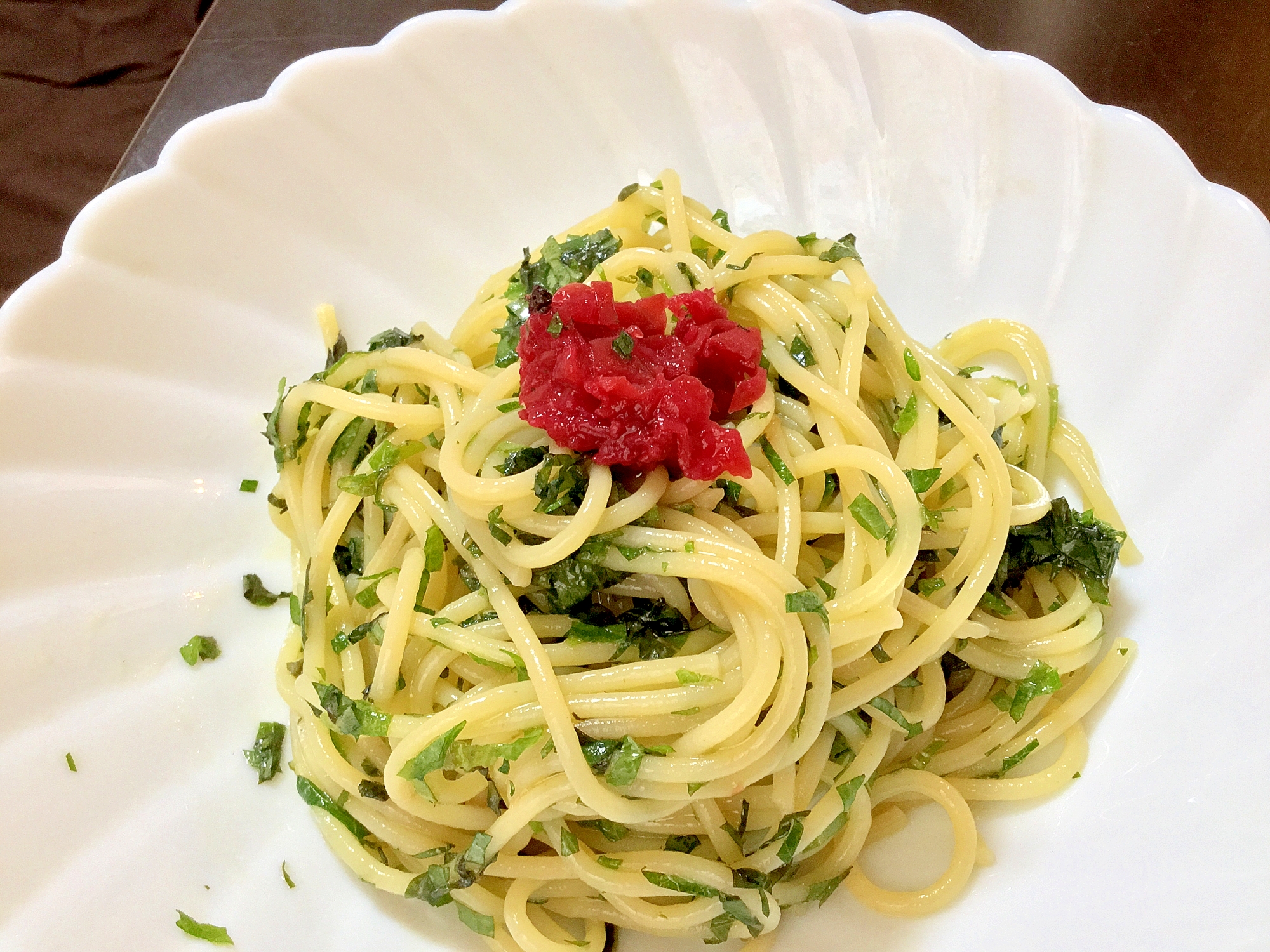 大葉とバジルの冷製梅パスタ レシピ 作り方 By まゆぱとら 楽天レシピ