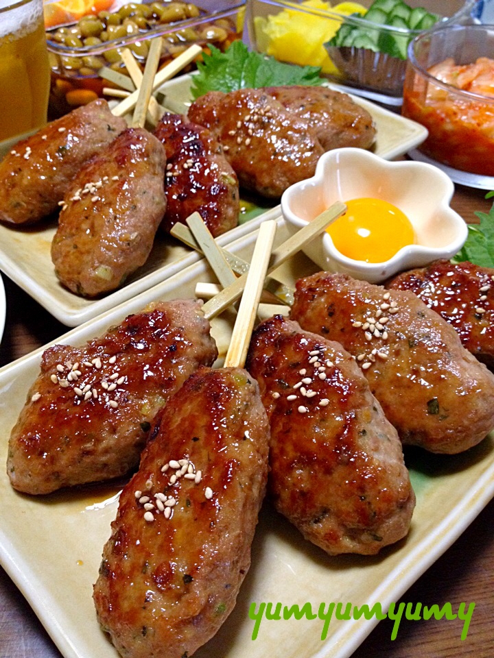 豚ひき肉のつくねです☆甘辛味でふっくらやわやわ~♪