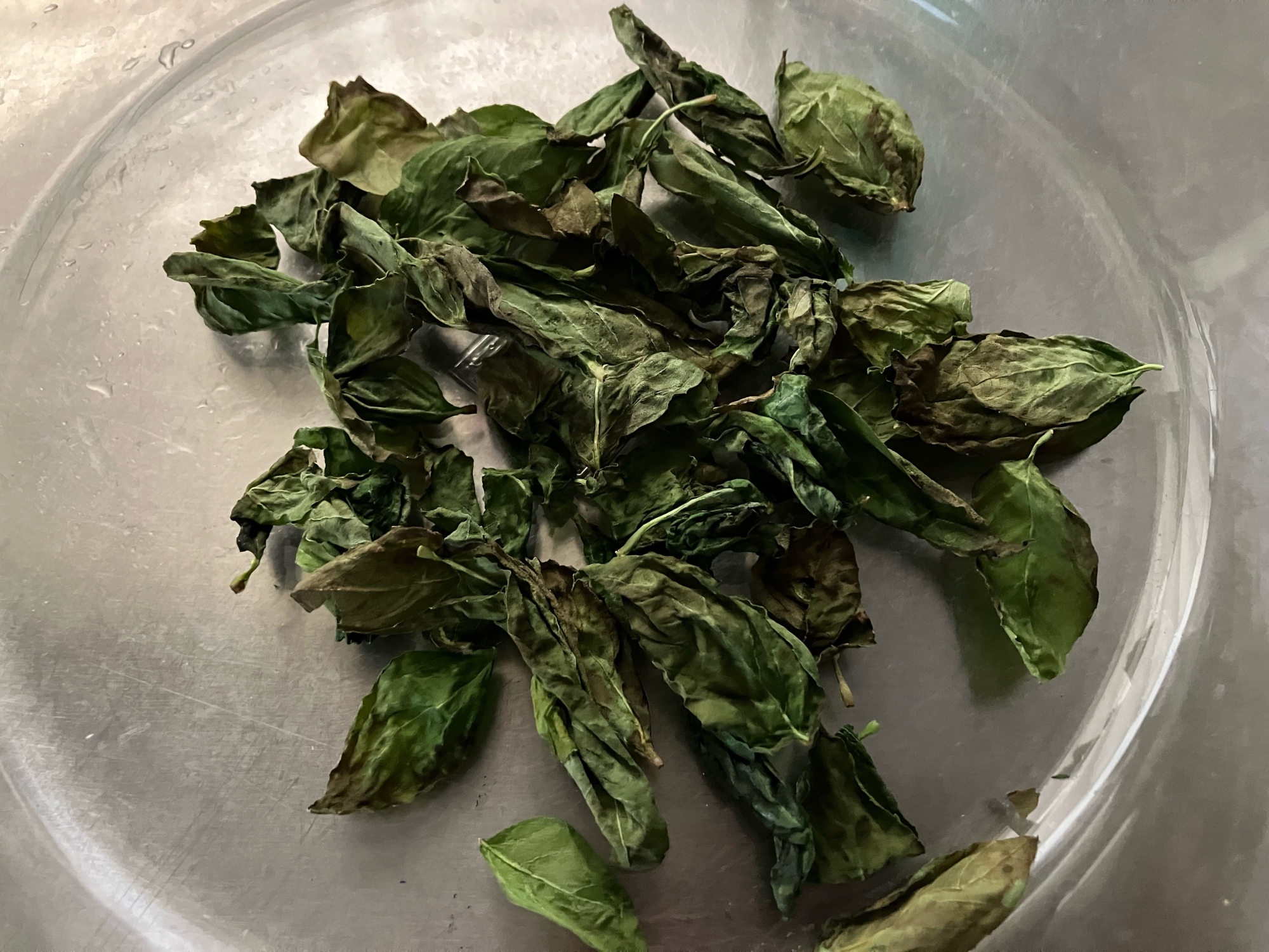 レンジで作る♪乾燥バジル♡
