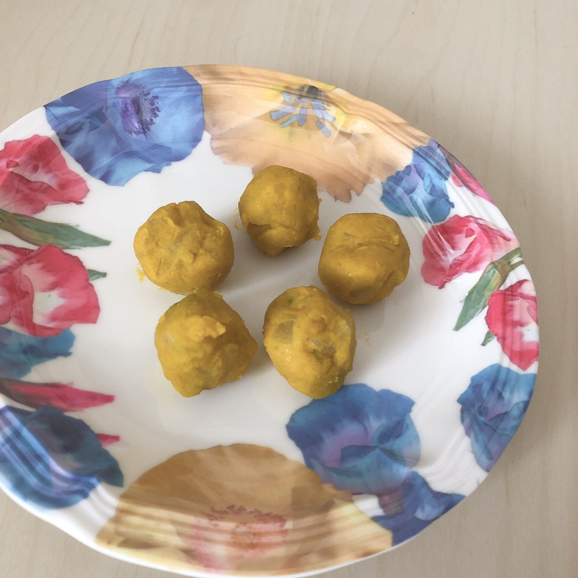 離乳食中期レンジで かぼちゃと玉ねぎのきな粉ボール レシピ 作り方 By ただのにった 楽天レシピ 離乳食中期レンジで かぼちゃと玉ねぎのきな粉ボール レシピ 作り方 By ただのにった 楽天レシピ