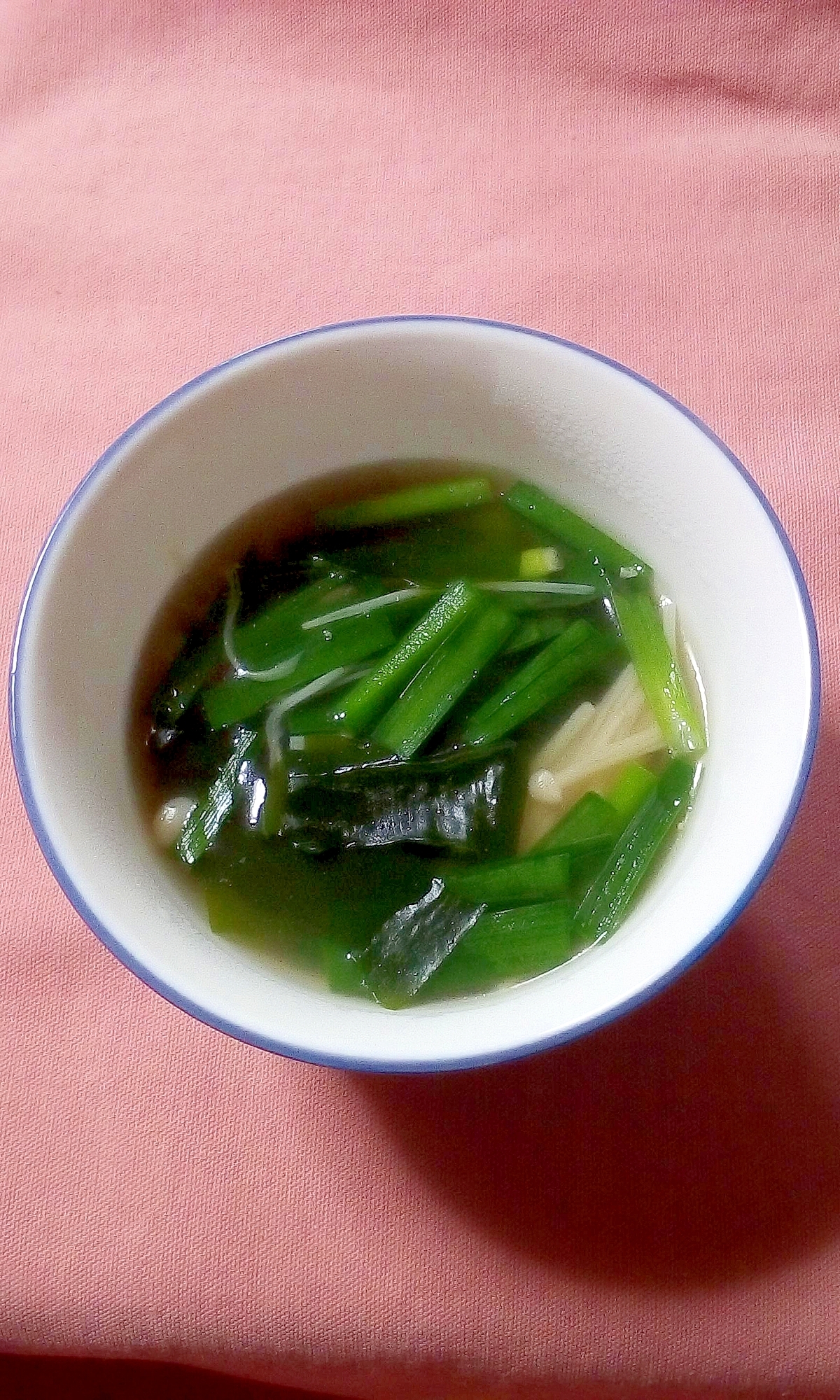 わかめと韮の韓国風スープ