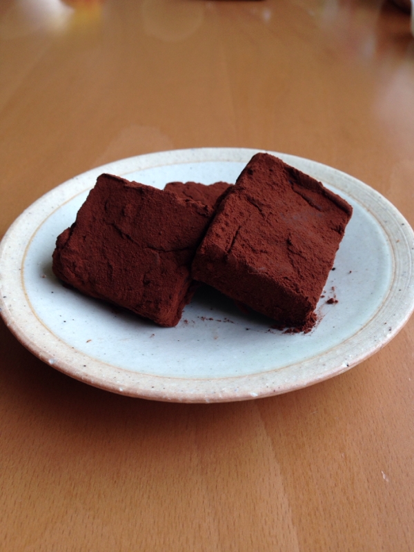 レンジで簡単♪お豆腐とチョコのトリュフ