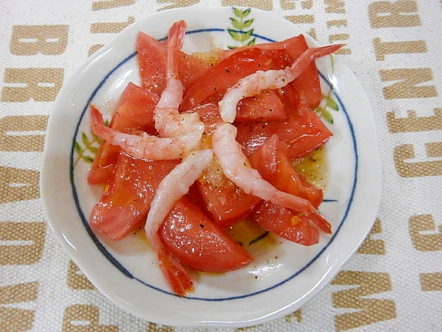 トマトと甘えびのマリネサラダ