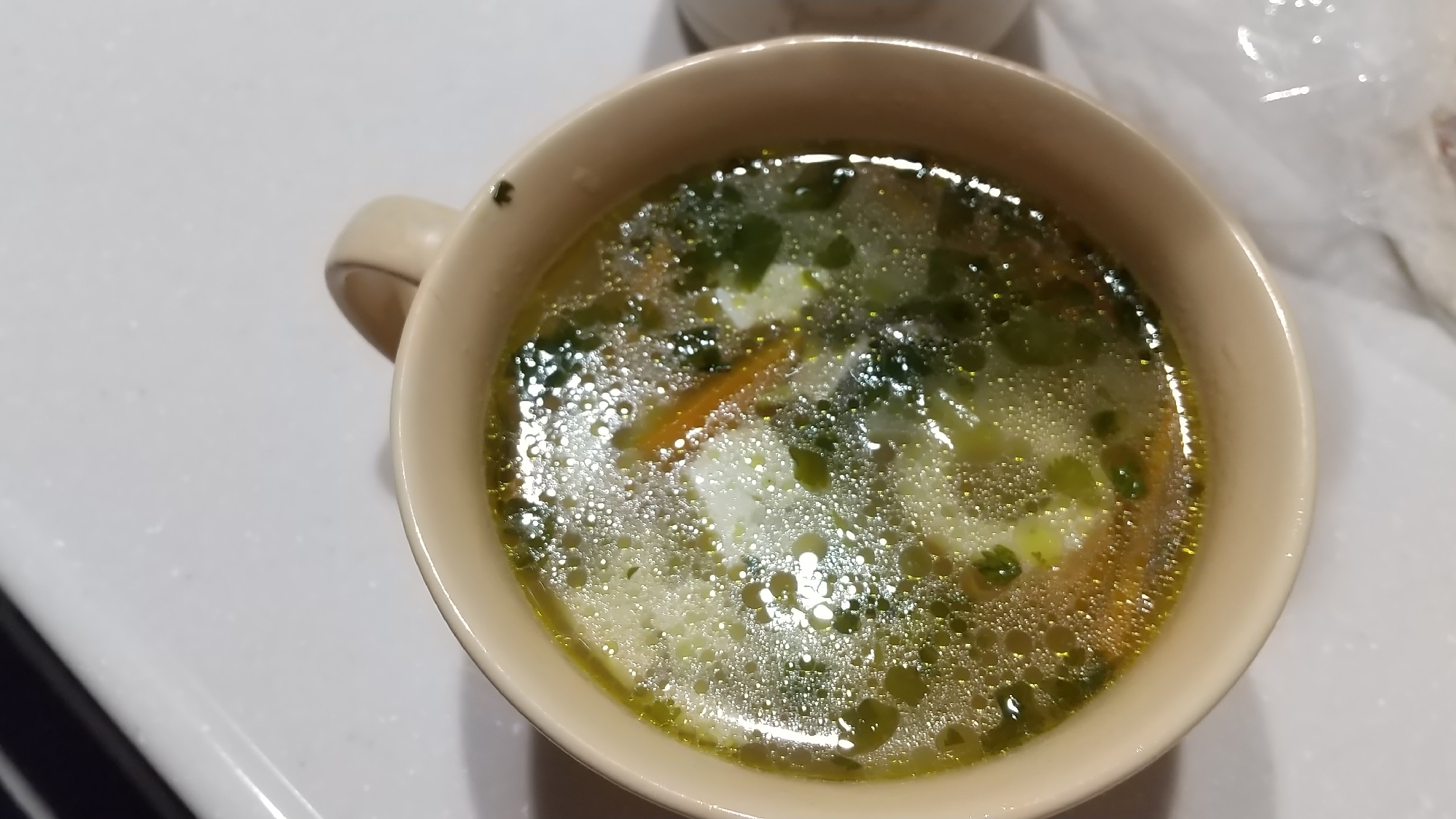 簡単！コリアンダーと豆腐の野菜スープ