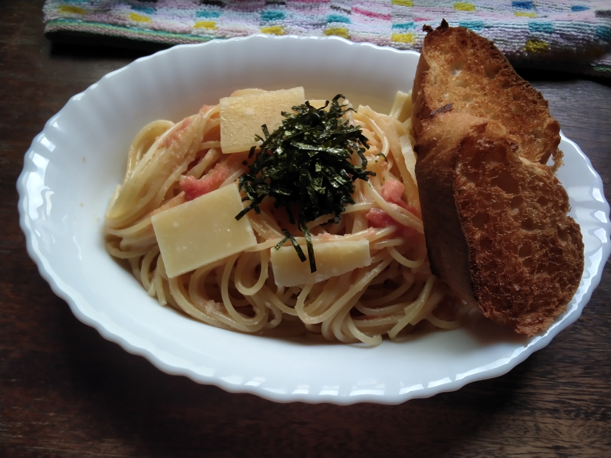 山わさび&マヨネーズの明太子スパゲティバゲット添え