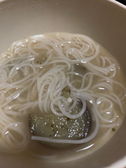 なすと素麺の味噌汁