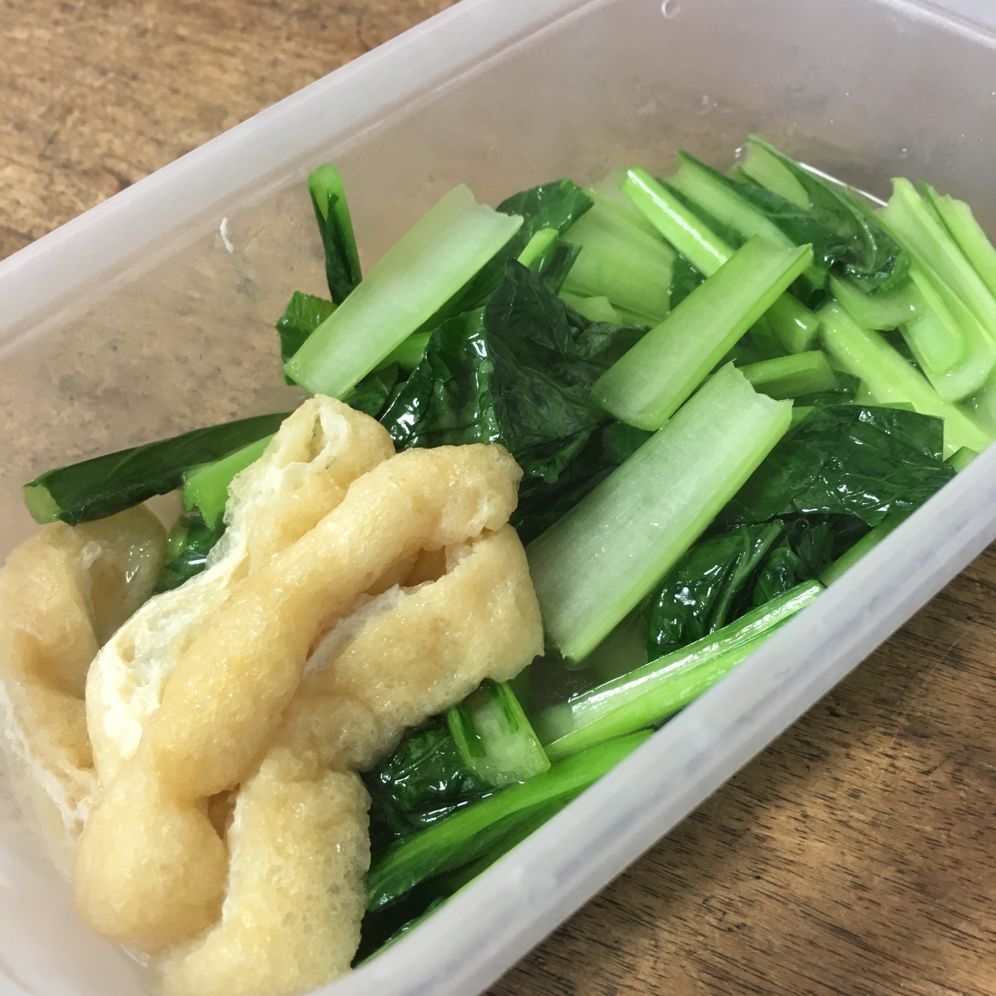 小松菜のごま油炒め煮