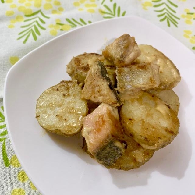 塩鮭のジャーマンポテト風