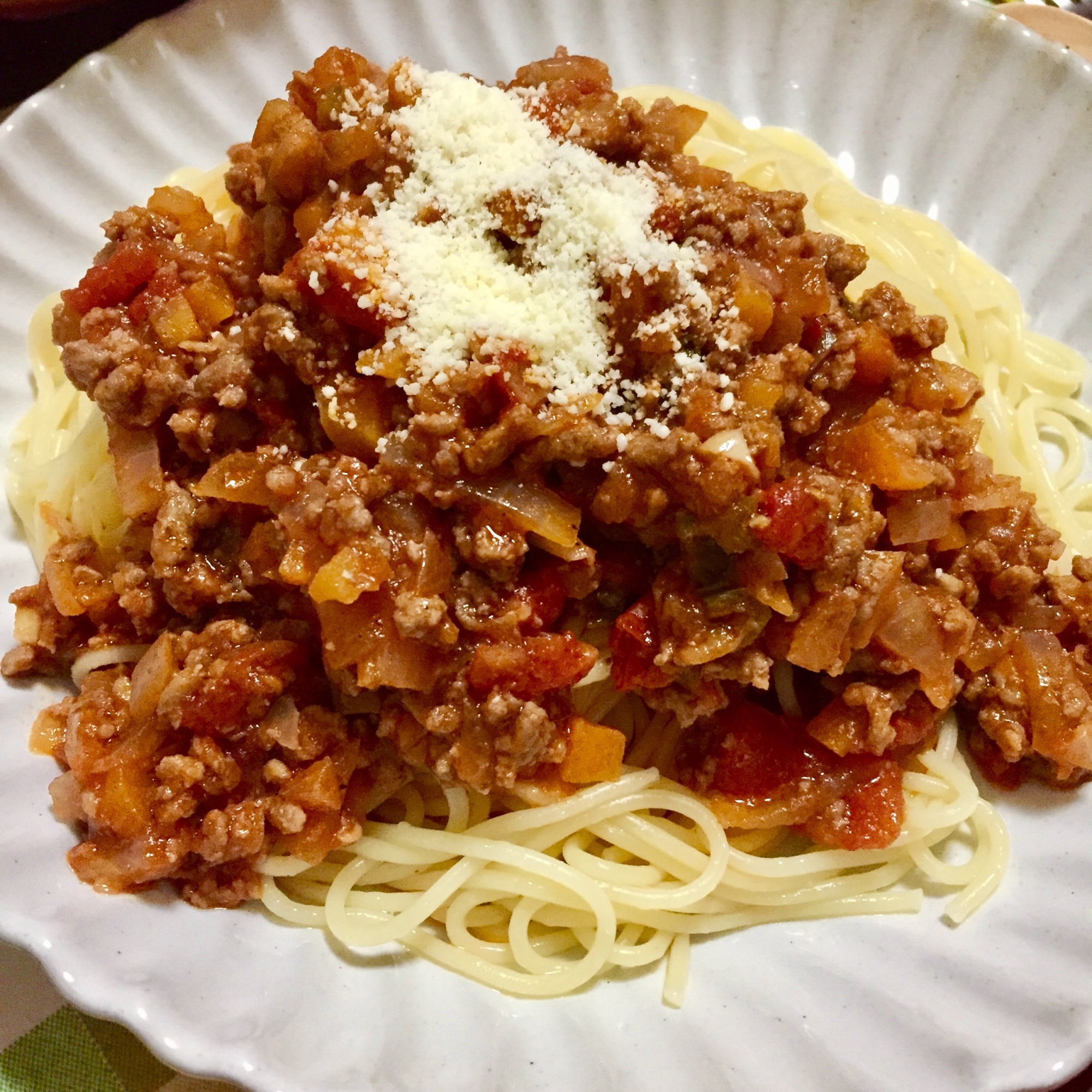 基本☆お肉たっぷりミートソースパスタ(ボロネーゼ)