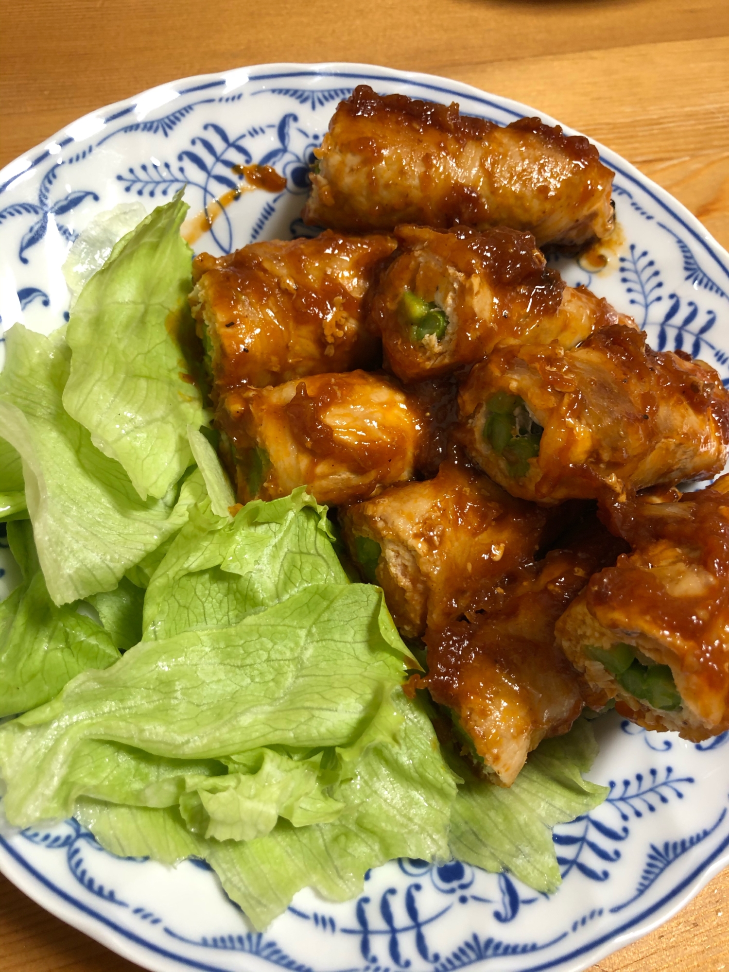 義母の味♪アスパラとにんじんの肉巻き