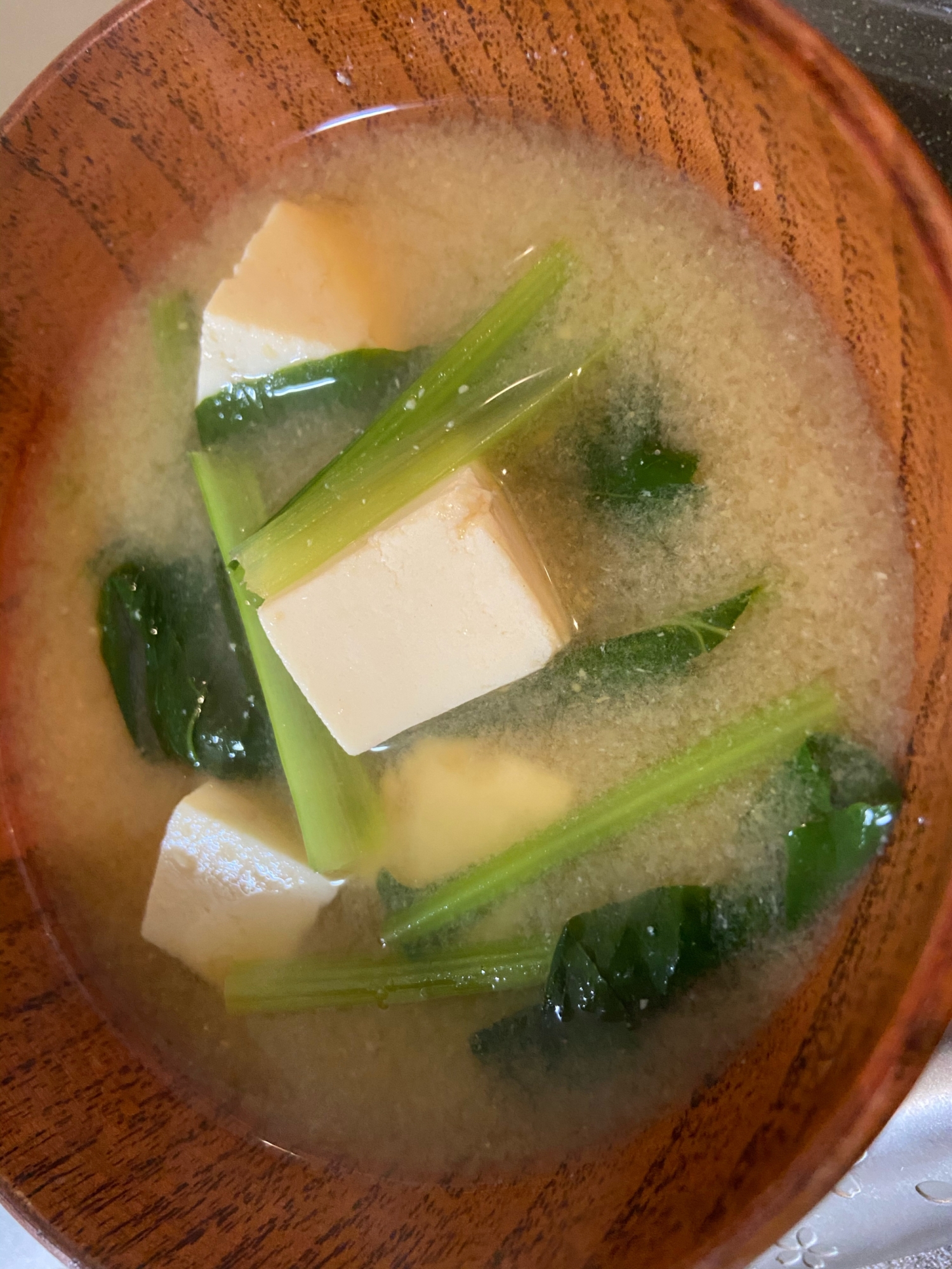 小松菜と豆腐のお味噌汁〜