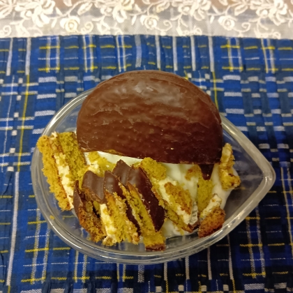 チョコお菓子で♪チョコまみれヨーグルト