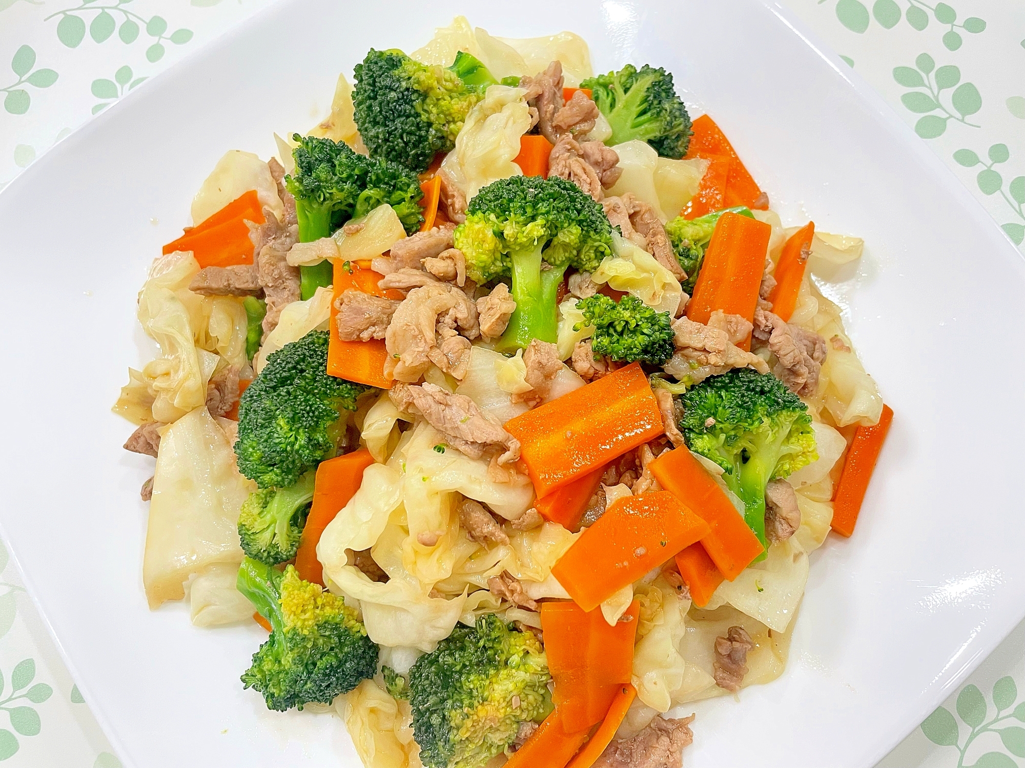 豚肉と野菜のウスターソース炒め