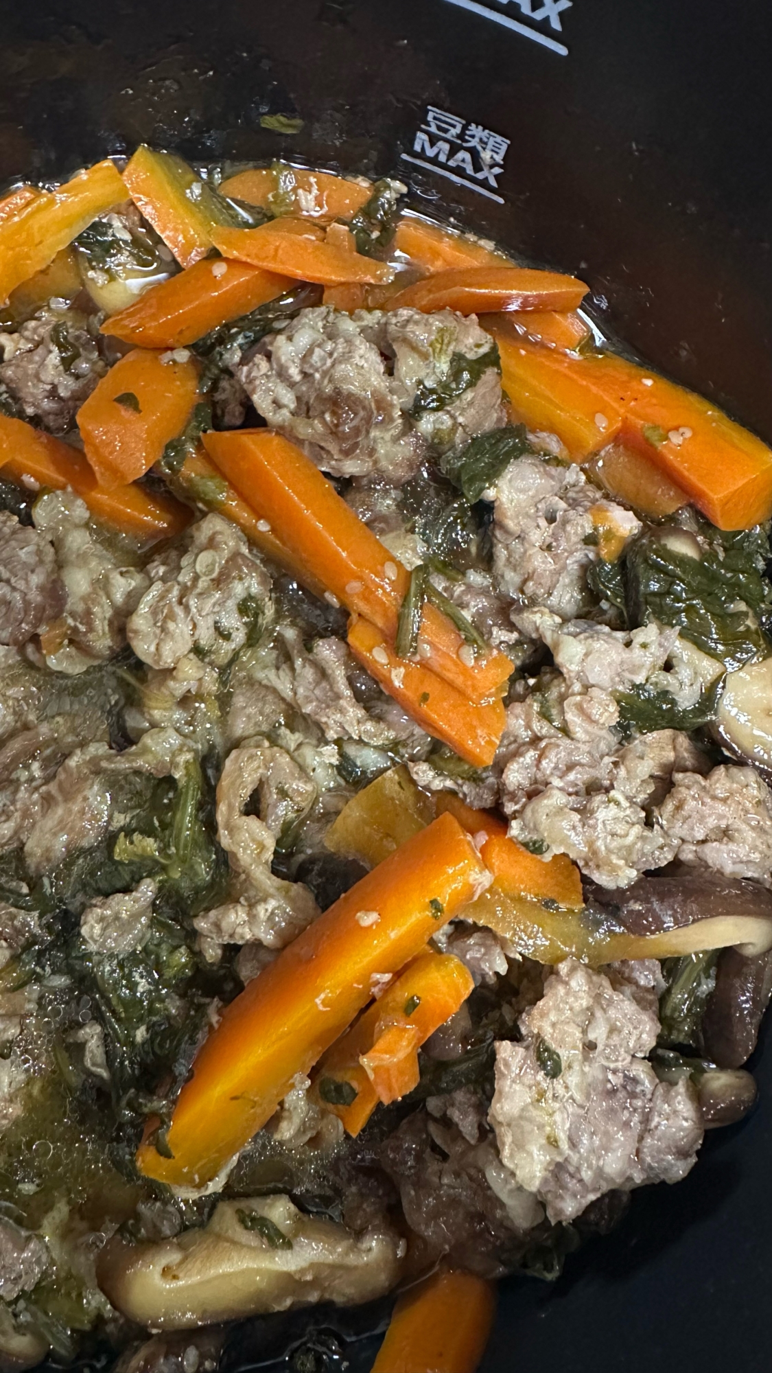圧力鍋⭐すき焼きのタレで作る肉野菜炒め