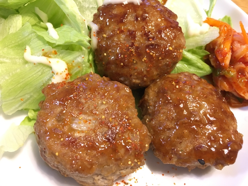 豚ひき肉で作る、照り焼き風つくね!