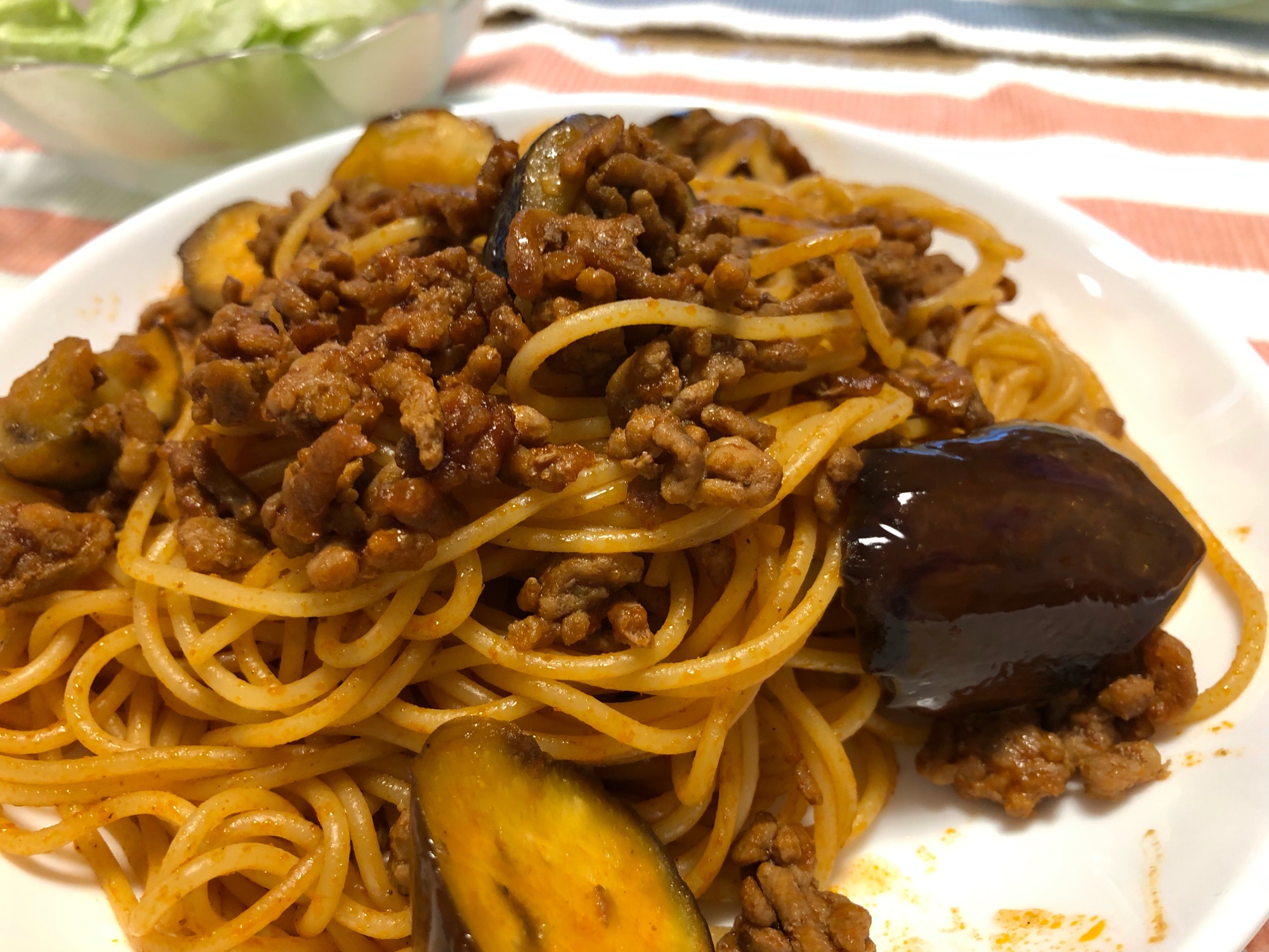 トマト缶なしで♪ ナスのボロネーゼ風パスタ