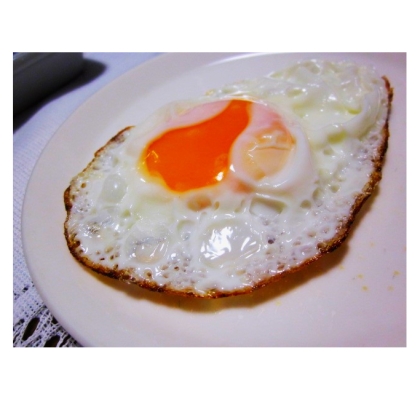カリカリチーズ目玉焼き