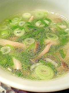 ねぎとしめじの中華スープ