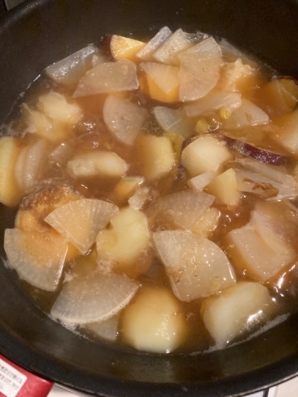 【簡単なのに本格】お芋と大根の煮物