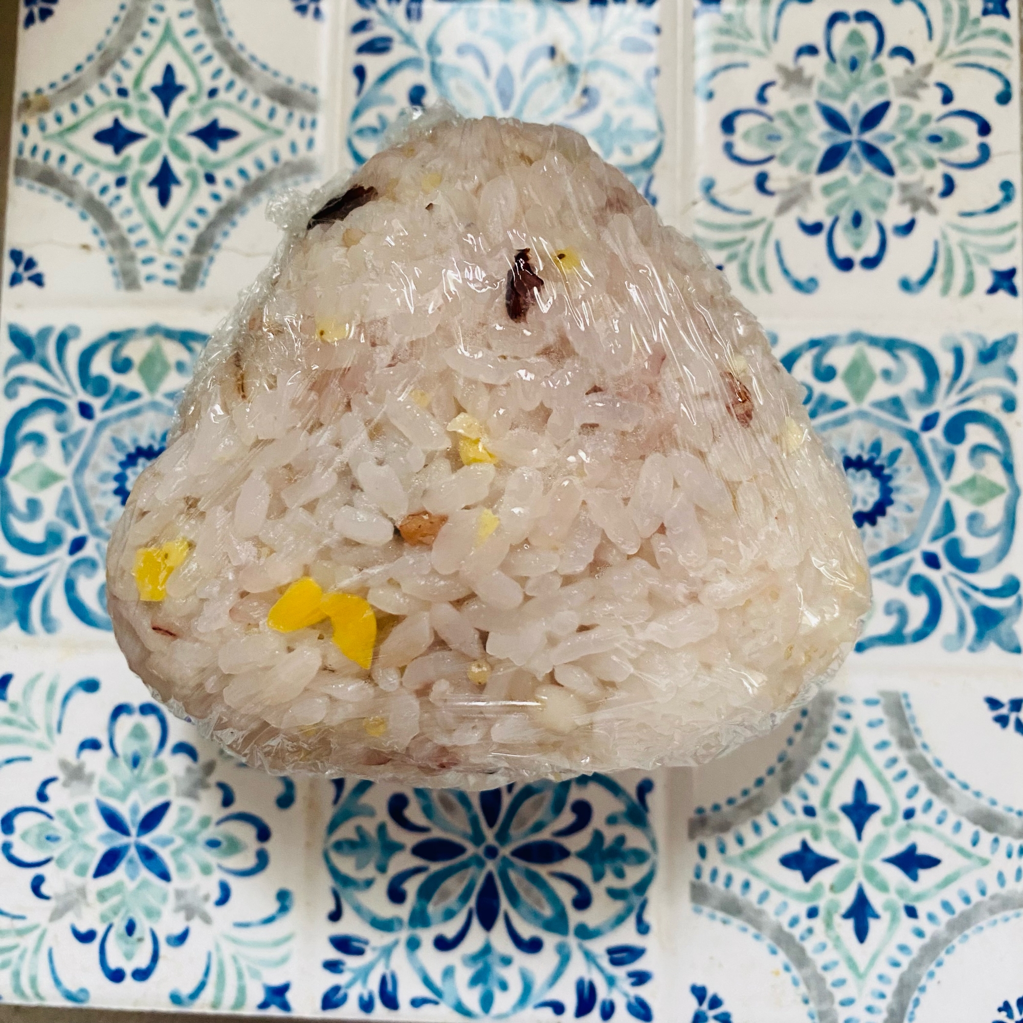 《鶏の唐揚げ♡七味マヨ》おにぎり