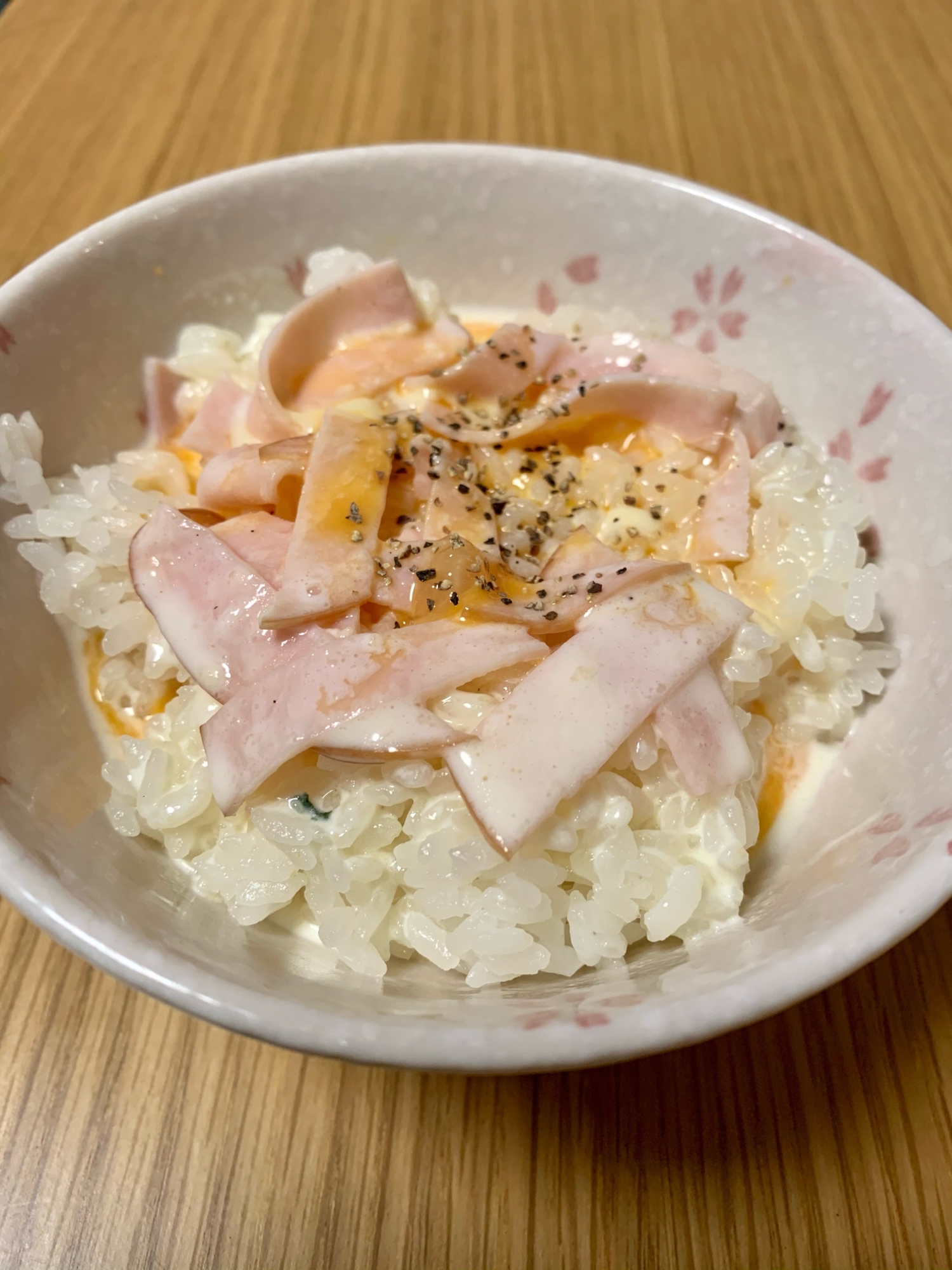 ＊1人ランチにカルボナーラ丼＊