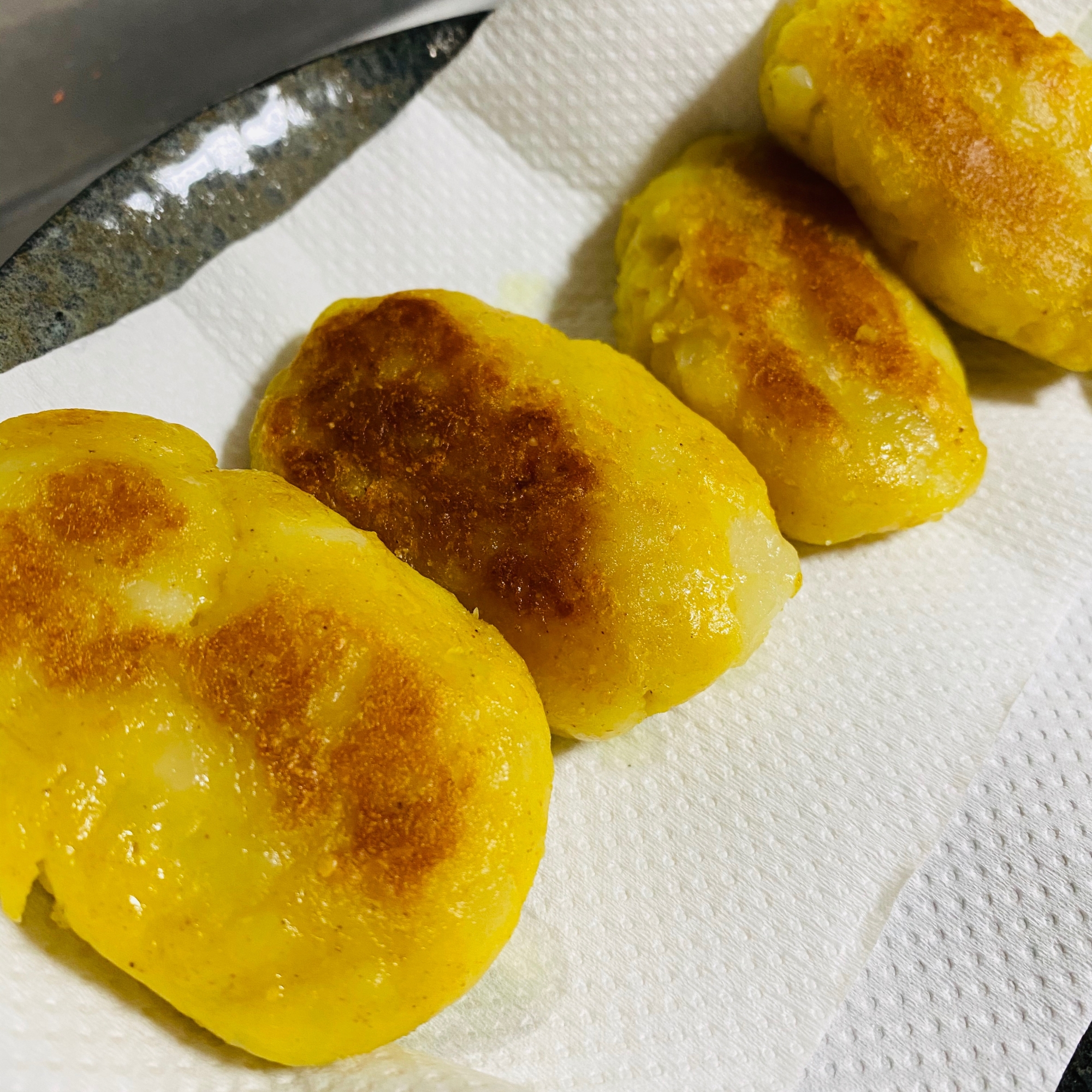 赤ちゃん手づかみ食べ カレー風味じゃがいもおやき レシピ 作り方 By Sizuru 楽天レシピ 赤ちゃん手づかみ食べ カレー風味じゃがいもおやき レシピ 作り方 By Sizuru 楽天レシピ