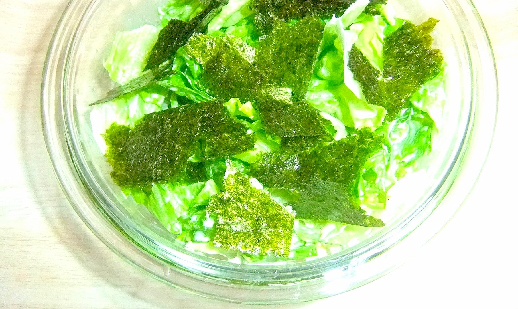 レタスと海苔のサラダ　レモン胡麻ドレッシング