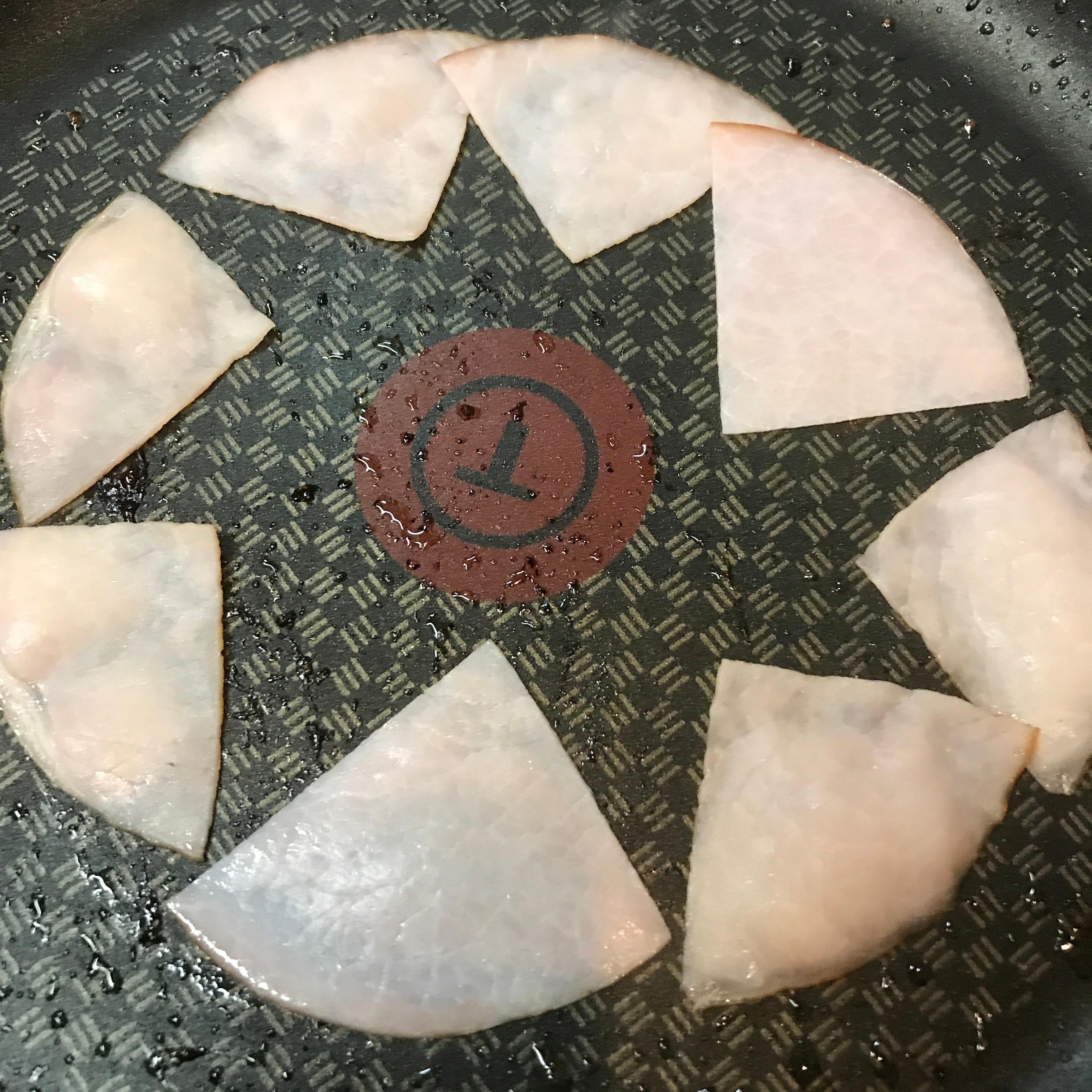 ハムたくさんののハムエッグ 目玉焼き レシピ 作り方 By Bistromiti R 楽天レシピ