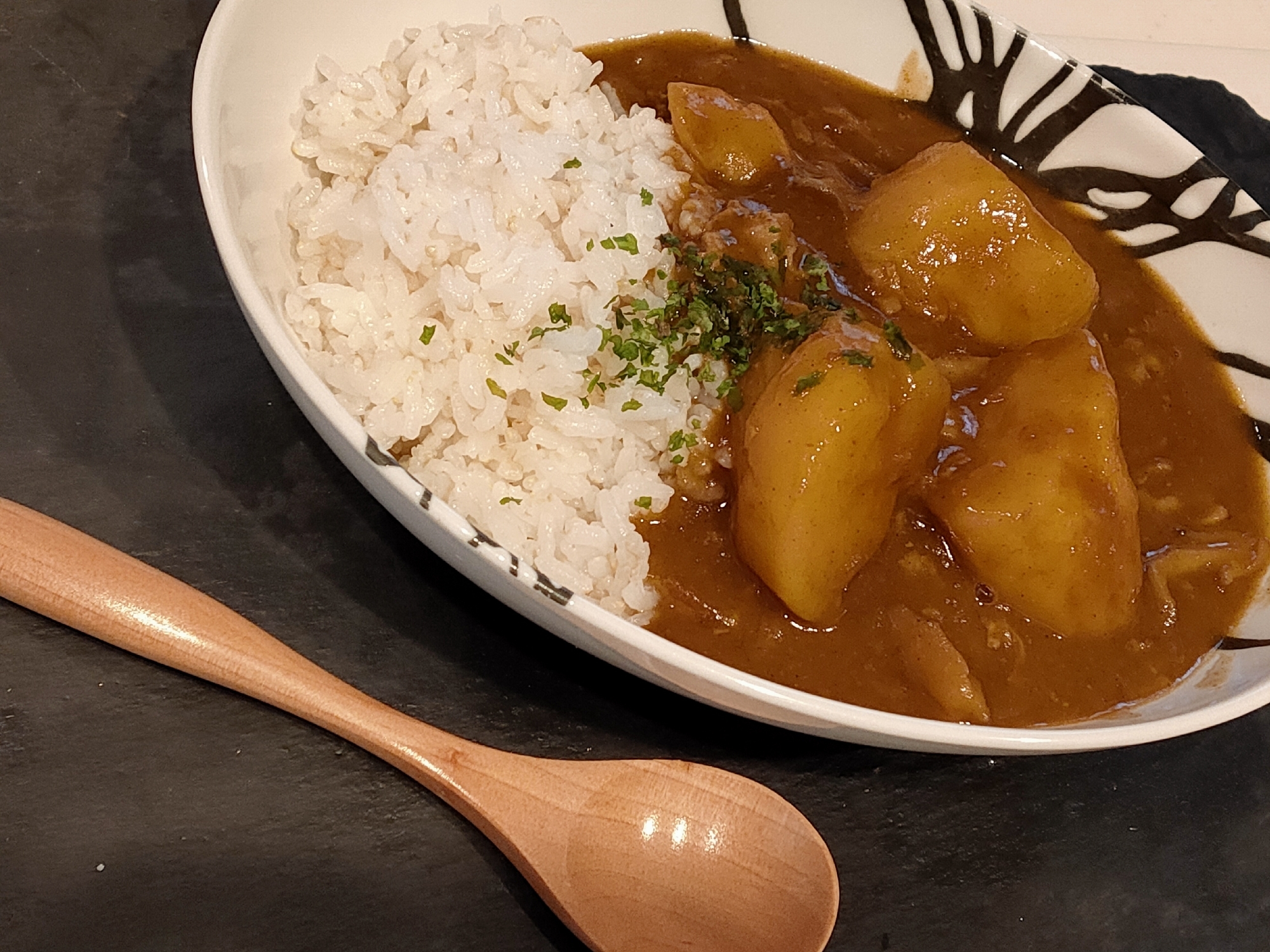 ランチに最適☆肉じゃがで10分カレー